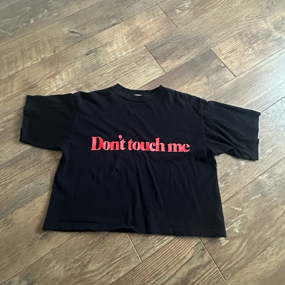 NWT Daydreamer Nation “Don’t touch me” Cropped Tee Small